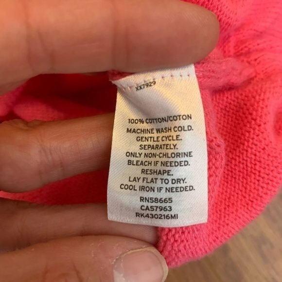 Abound Pink V-Neck Knit Sweater Size Small - Picture 6 of 6